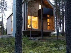 Gunnar's House : une belle cabane en bois dans les bois norvégiens